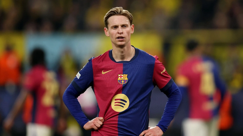 Frenkie De Jong's Career Through the Stages